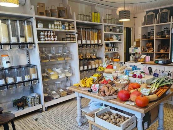 Intérieur de l'épicerie Vrac de Claire