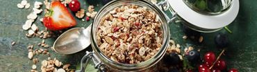  granola avec des fraises